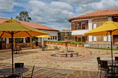 Hotel Campanario De La Villa