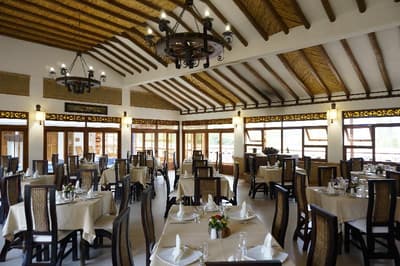 Hotel Campanario De La Villa