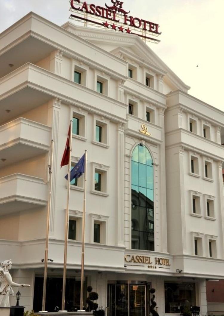 Cassiel Hotel