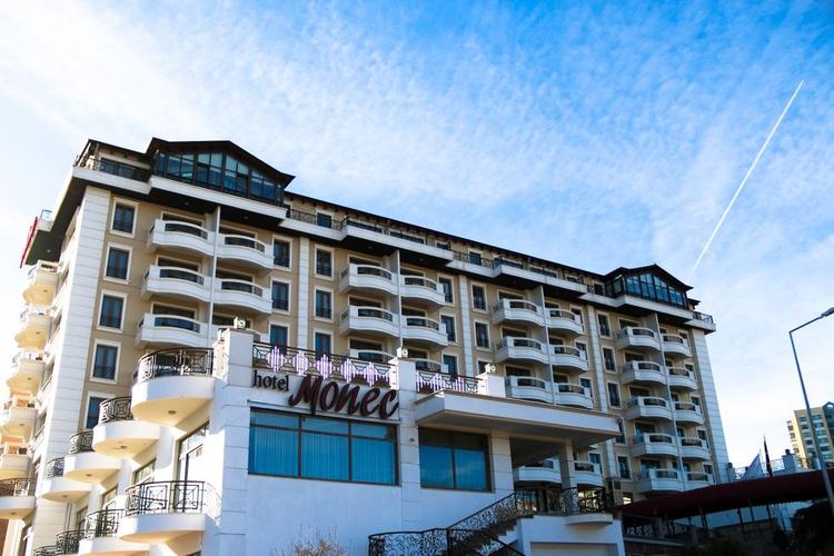 Hotel Monec