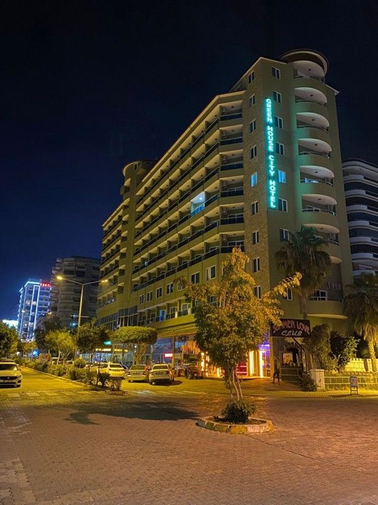 Green House City Hotel