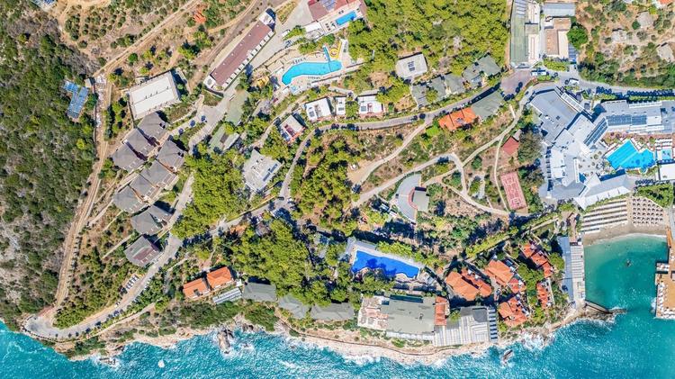 Senza Garden Holiday Club
