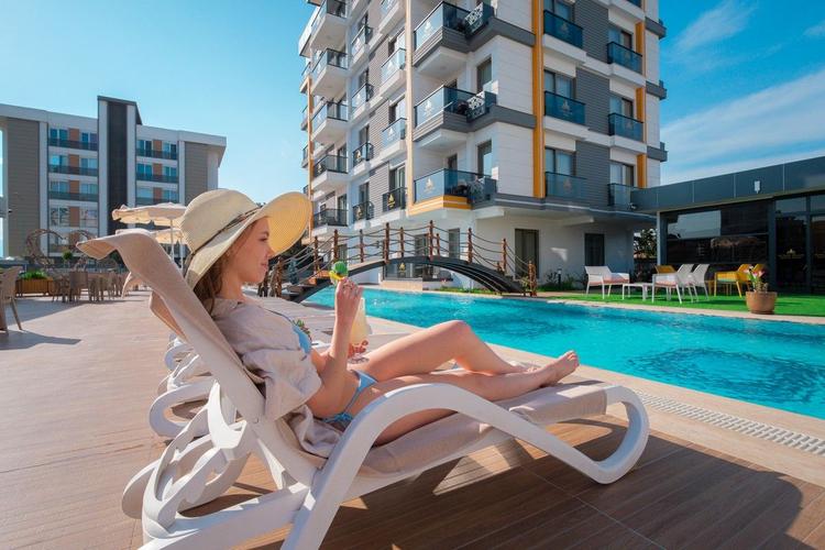 Elysium Deluxe Suites Hotel