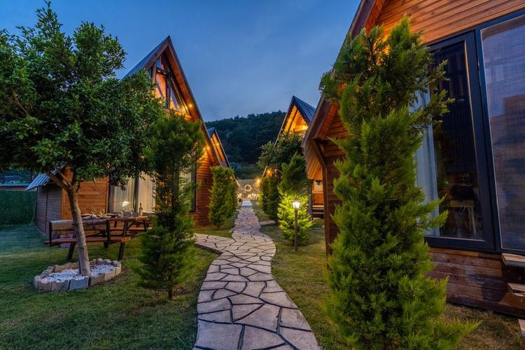 Karaoz Sapphire Bungalows