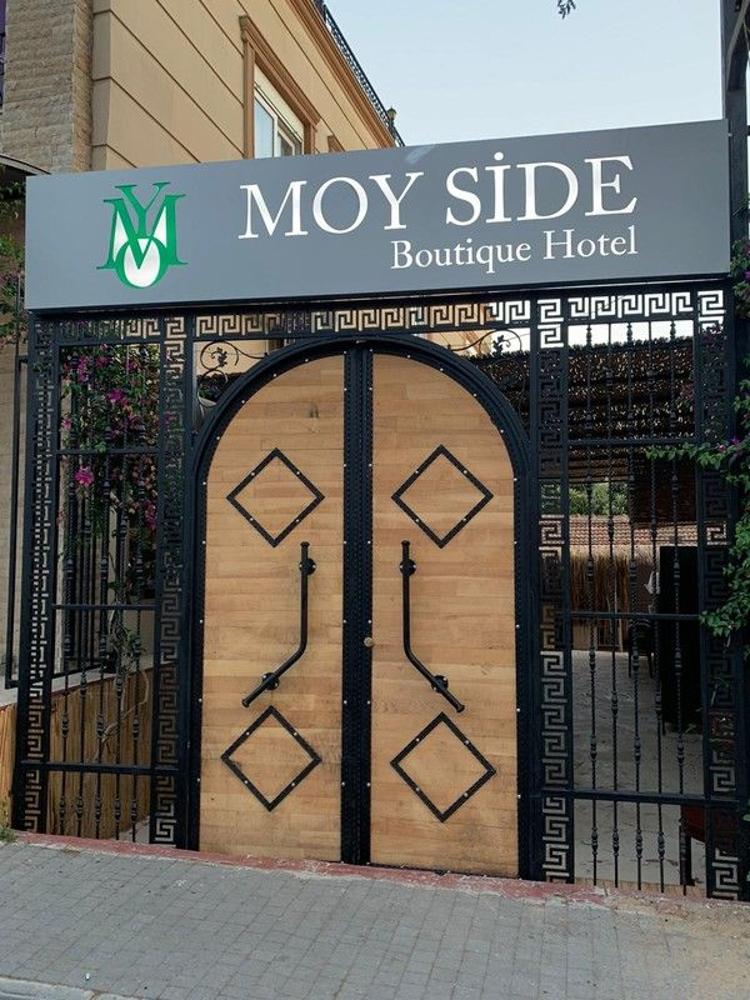 Moy Side
