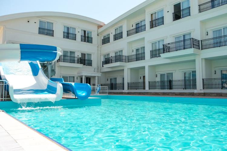 Crb Crown Residence Belek Health & Spa Hotel
