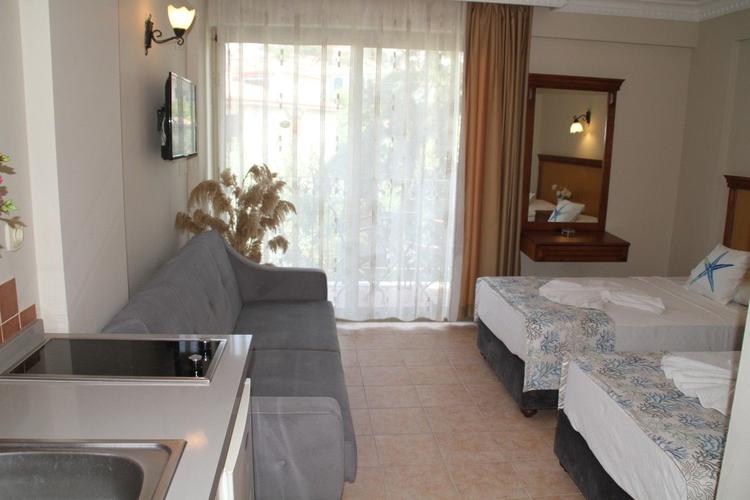 Rosy Suites Hotel