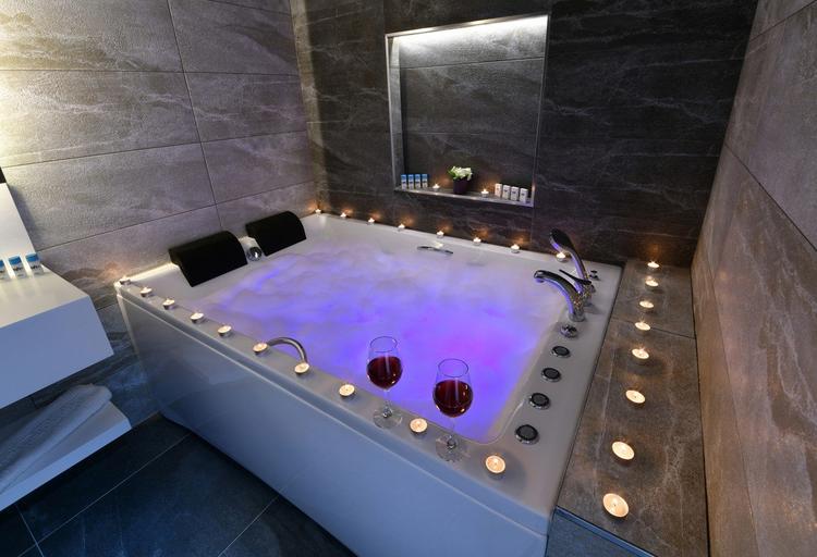 Nish Suit Ataşehir
