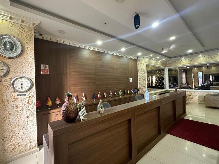 Myy Suites Hotel