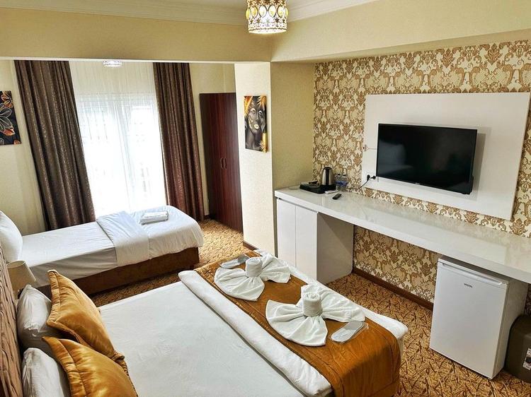 Rose Suite & Hotel