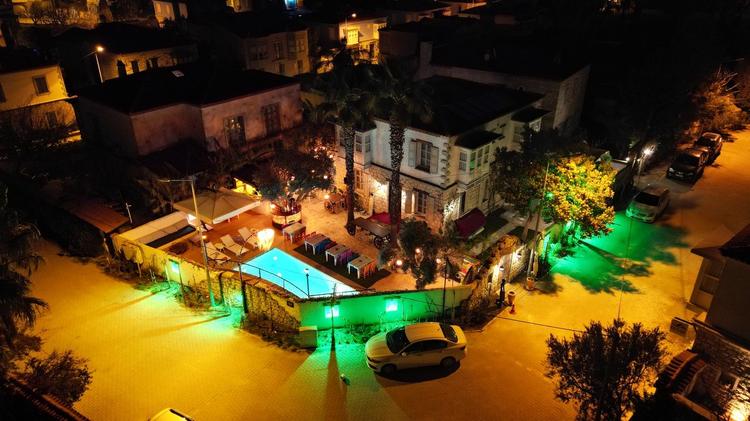 B House Alaçatı