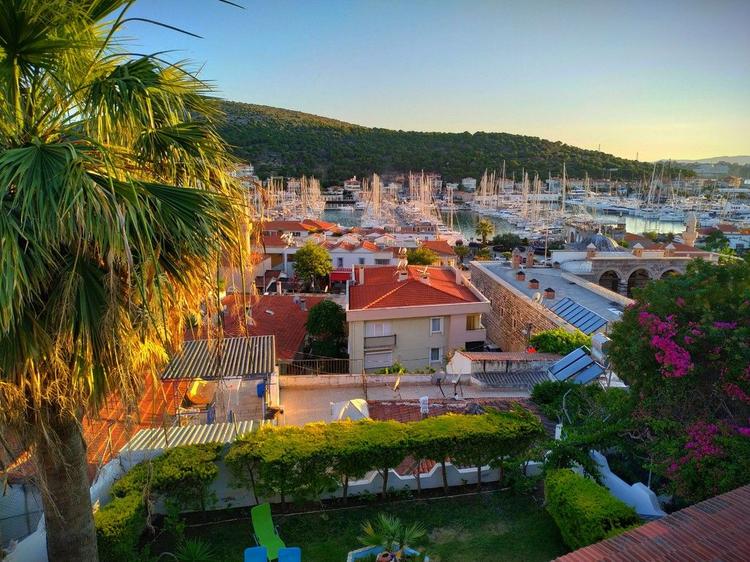 Yalçın Hotel Çeşme