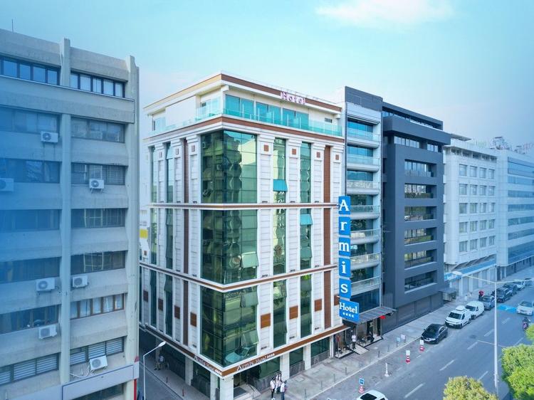 Armis Hotel