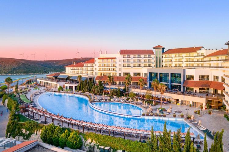 Royal Teos Thermal Resort Clinic & Spa