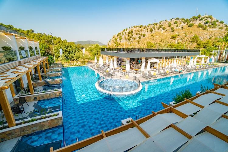 L Hotel Sarıgerme