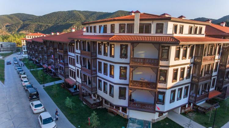 Taraklı Termal Suit