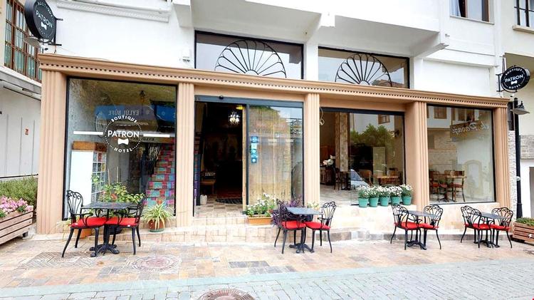 Patron Hotel