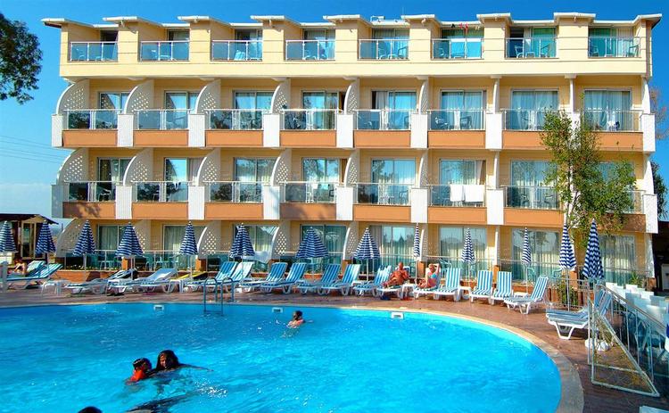 Aperion Beach Hotel