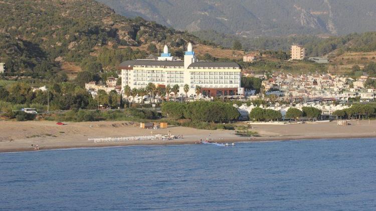 Throne Beach Resort & Spa