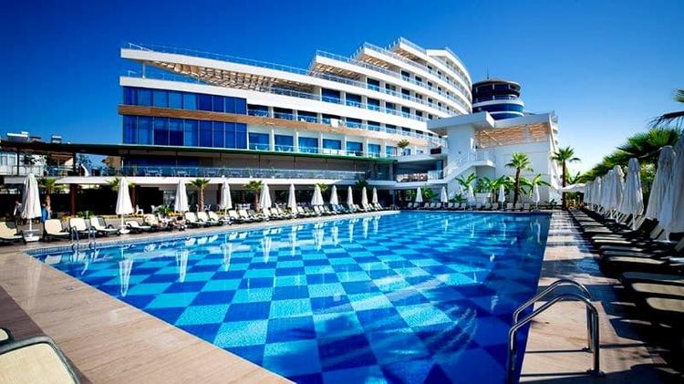 Raymar Resort & Aqua