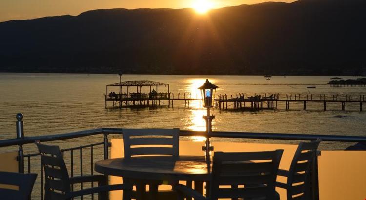 Kutlugün Sahil Otel