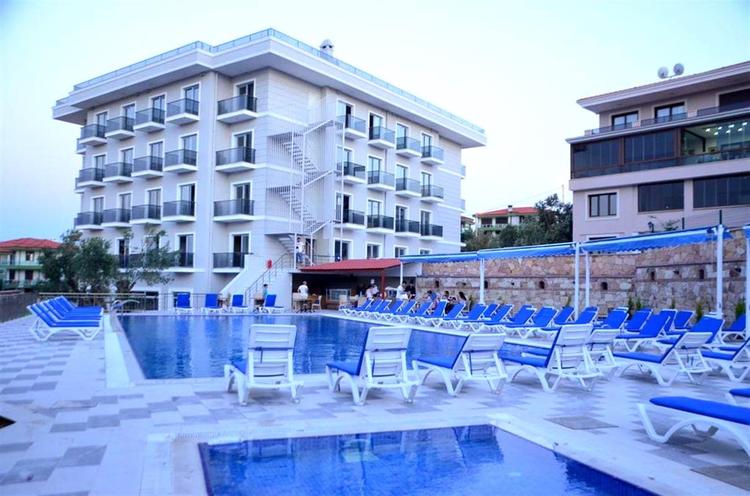 Elisa Otel Ayvalık