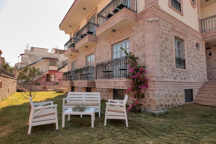 Trend Cunda Otel