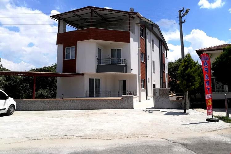 Güliz Apart