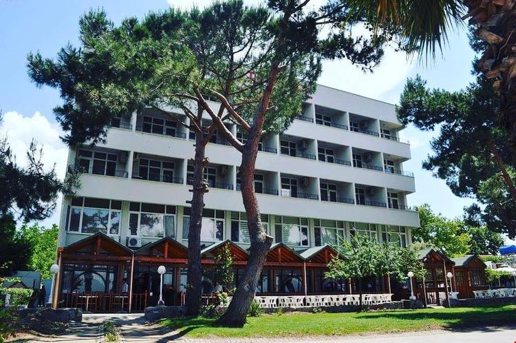 Atay Hotel