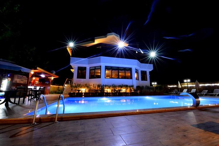 Velena Hotel