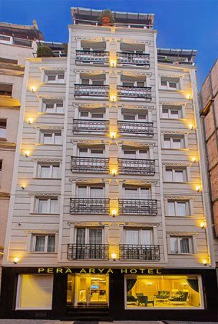 Pera Arya Hotel