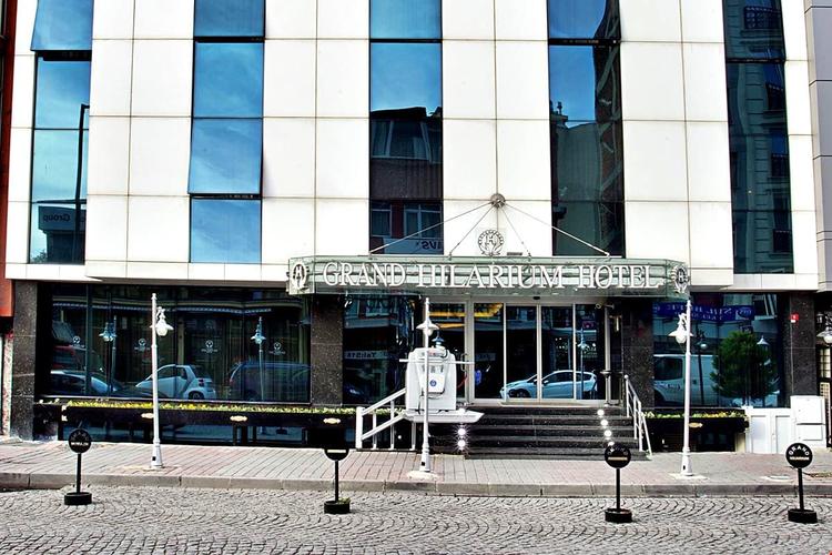 Grand Hilarium Hotel
