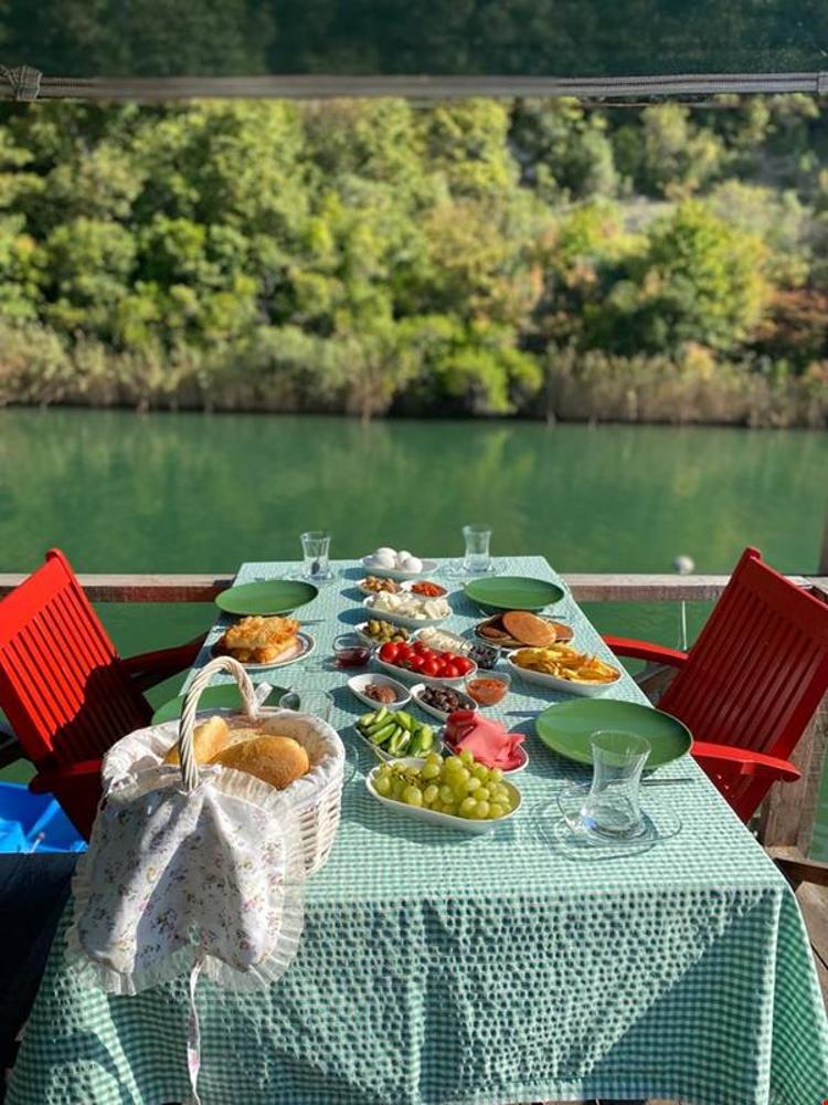 Güneş Otel