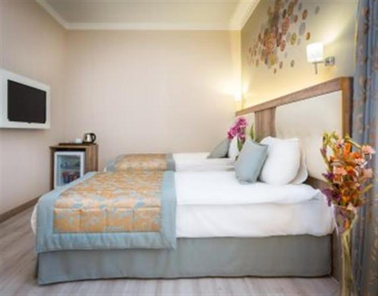 Fatih Hotel Corner