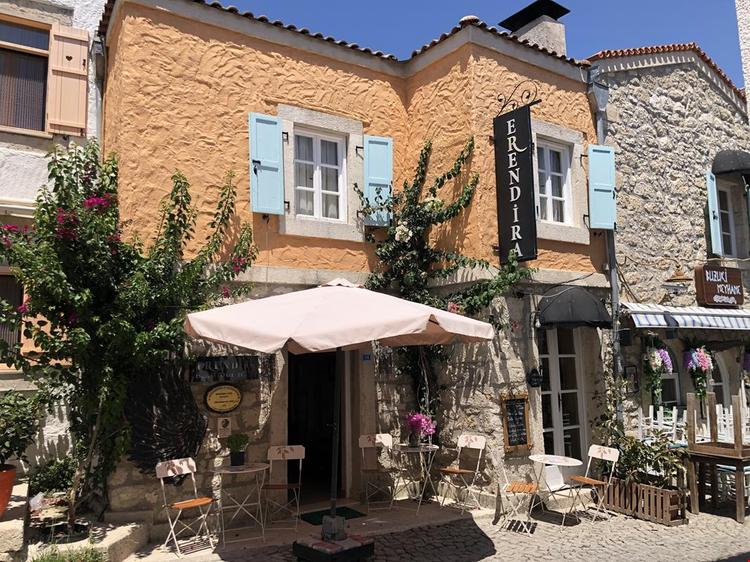 Erendira Boutique Hotel