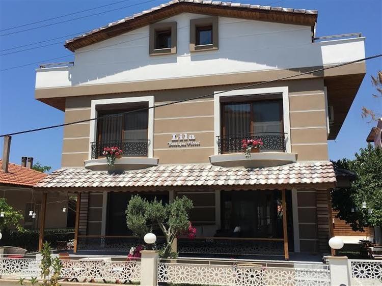 Lila Hotel