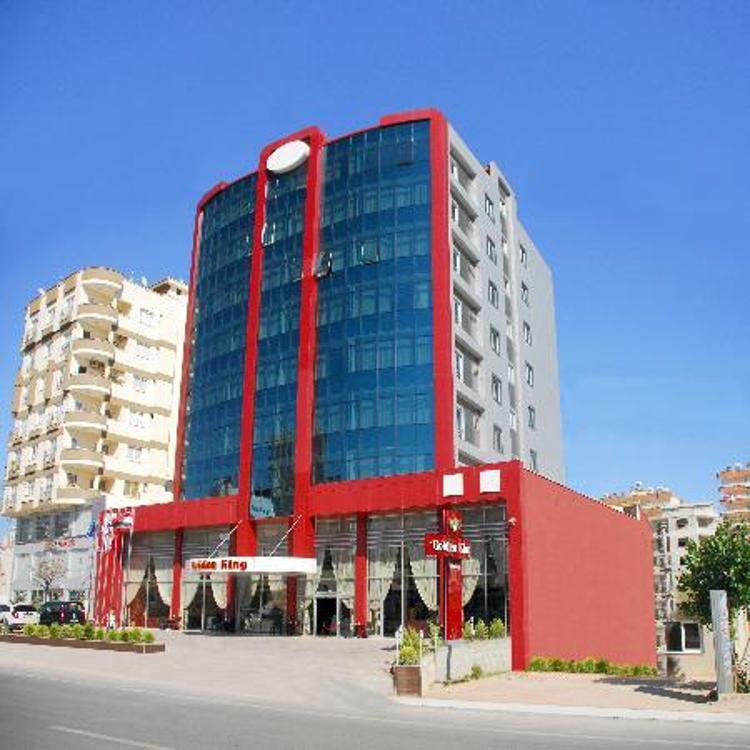 Golden King Hotel & Spa