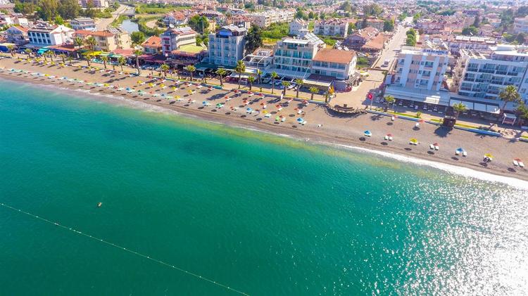 Aquila Beach Hotel