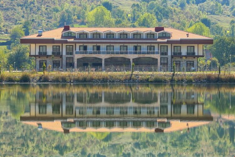 River Mill Park Otel Aqua Spa
