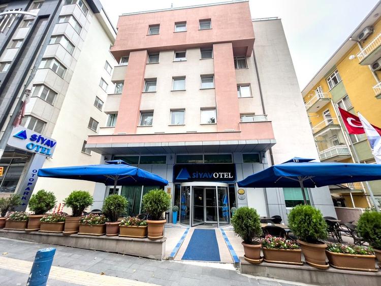 Siyav Otel