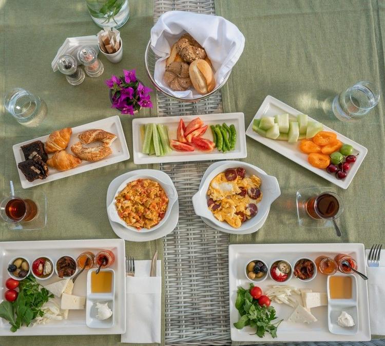 Elia Otel Cunda by Ortunc (+8)