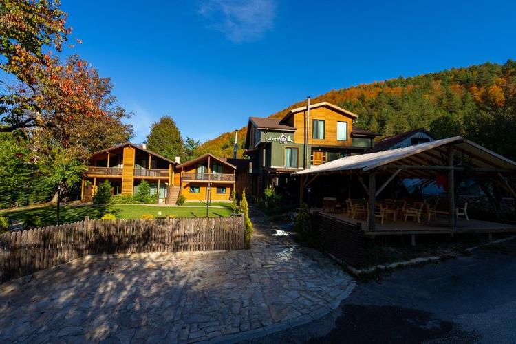 Abant Villa Otel - Alkolsüz (Aile Oteli)