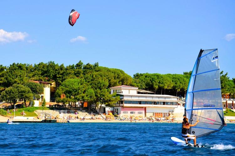 Dardanos Yerleşkesi Resort Otel