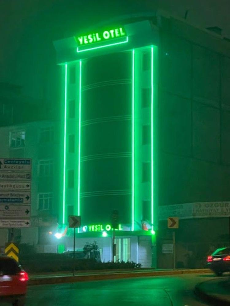 Yeşil Otel
