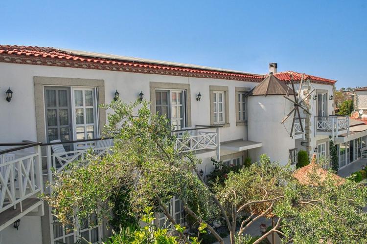 Bay C Hotel Alaçatı