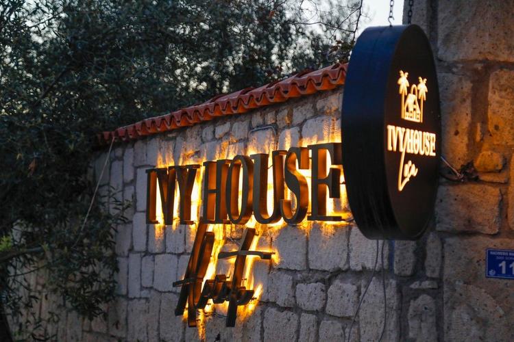 Ivy House Loca Alaçatı