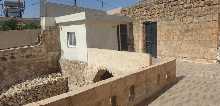 Tarihi Midyat Acar Konağı