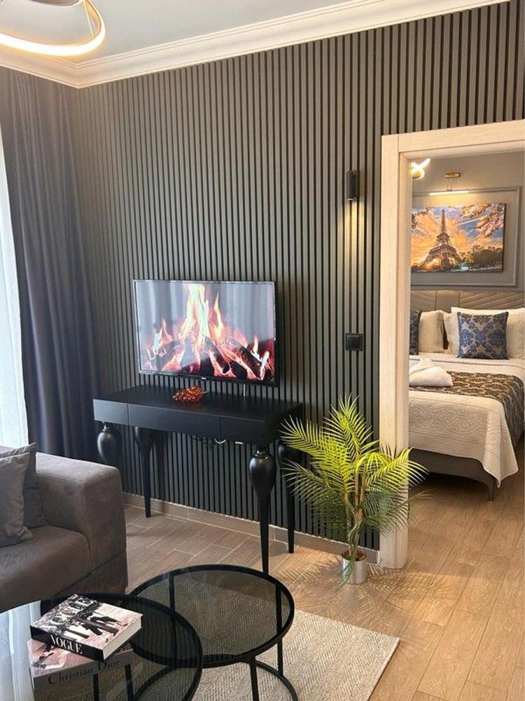 12 Rooms Boutique Hotel