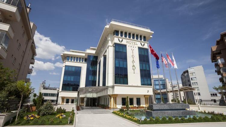 Vivaldi Ce Gold Hotel