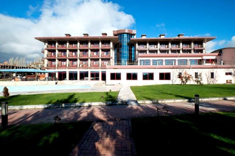 Bonjur Hotel Wellness Club